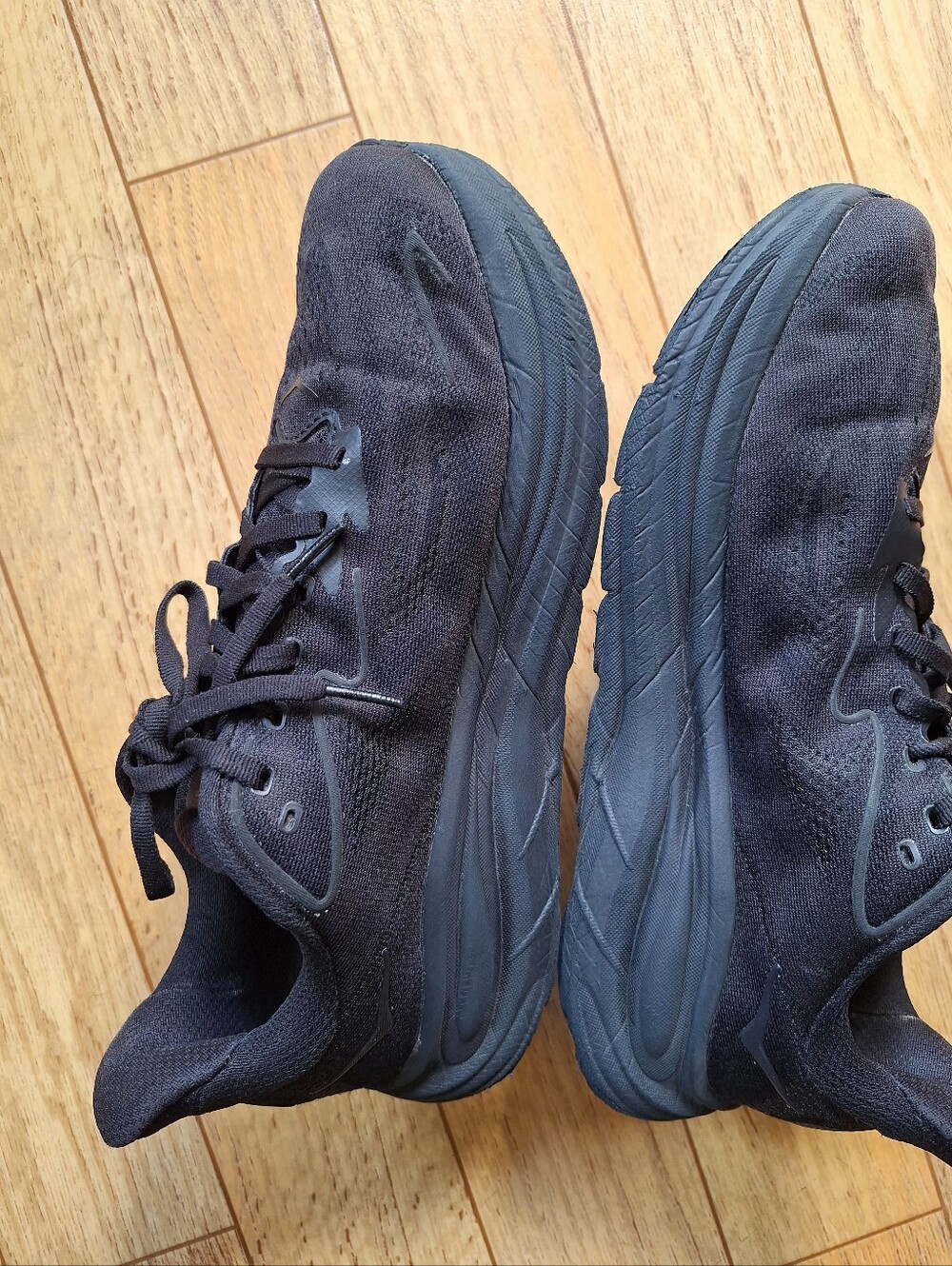 Hoka Clifton 10 Women's Black /Black Size 10.5D - Picture 10 of 12